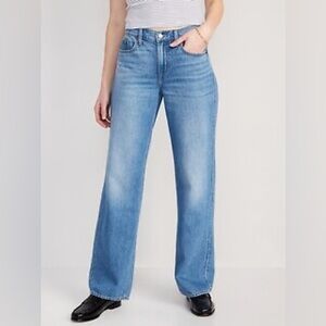 NWT- OLD NAVY Mid Rise The Baggy Straight Leg Jean in Agnes